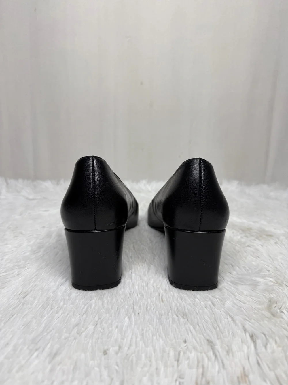 NATURALIZER / Karina black leather square toe block heel pumps / 8.5